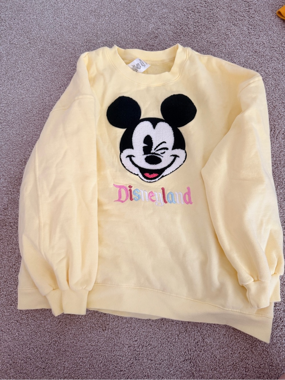 Disneyland Butter Yellow Mickey Sweatshirt | S